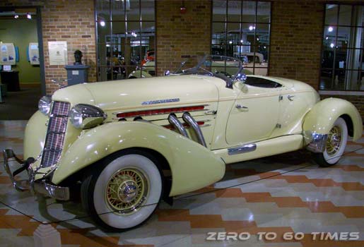 Classic Auburn Roadster Car Picture