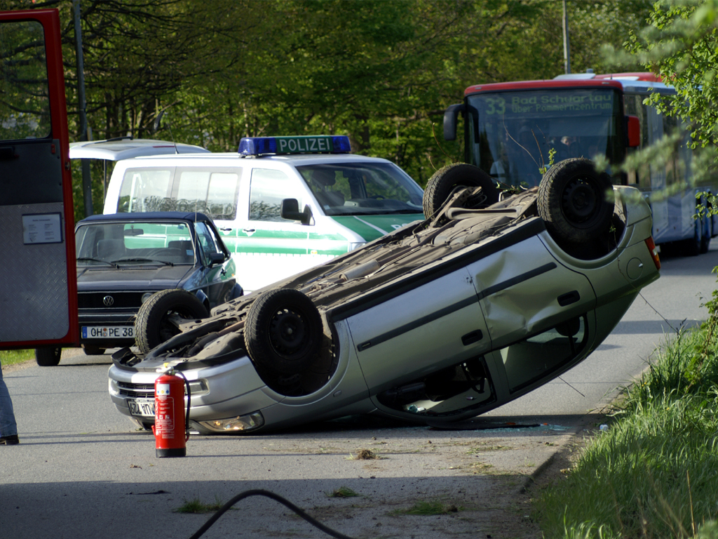 Car Wreck Pictures View Photos of Bad Car Accidents