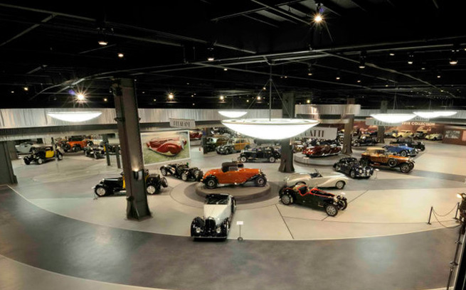 mullin-automotive-museum