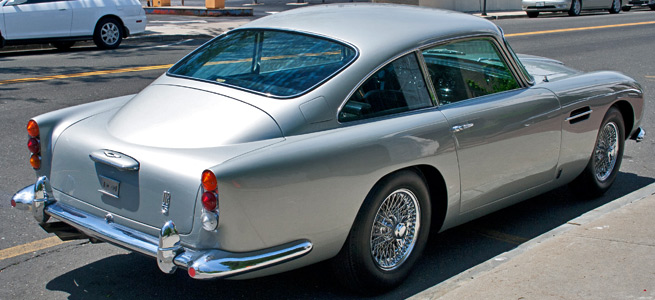 1960s-aston-martin-db5