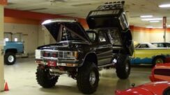 Custom Lifted Chevy S10 Show Truck