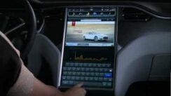 Tesla Model S 17″ Touchscreen Display Demo