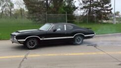 1970 Oldsmobile 442 W-30 Post Coupe Burnout