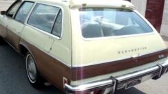 GROOVY 1973 Olds Vista Cruiser video!