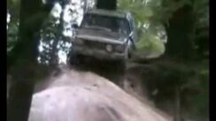 4×4 Compilation with Mud, Jumps & Crashes