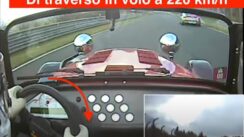 Caterham R500 vs Porsche 996 GT2 at Nurburgring