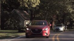 Mazda 3 i Grand Touring vs Ford Focus SE